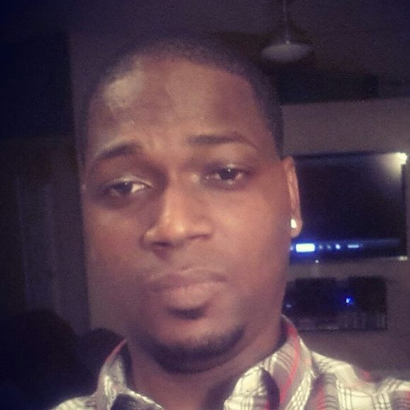 Meet your Posher, Cedric - Picture 1 of 1